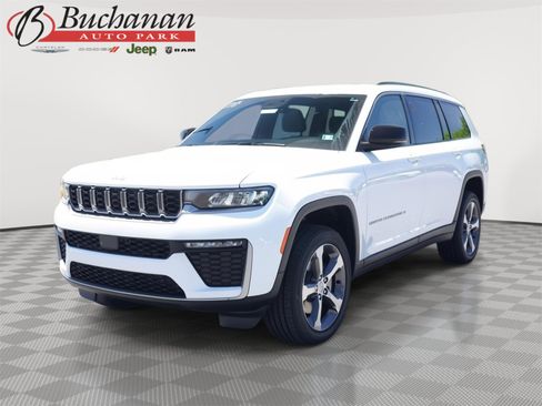 New 2026 Jeep Grand Cherokee L Limited AWD/4WD image 1