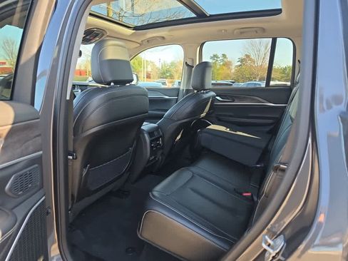 Used 2024 Jeep Grand Cherokee Limited 4xe image 26