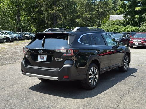 Certified 2023 Subaru Outback Touring AWD/4WD image 6