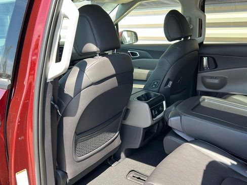 New 2026 Kia Carnival SX image 14