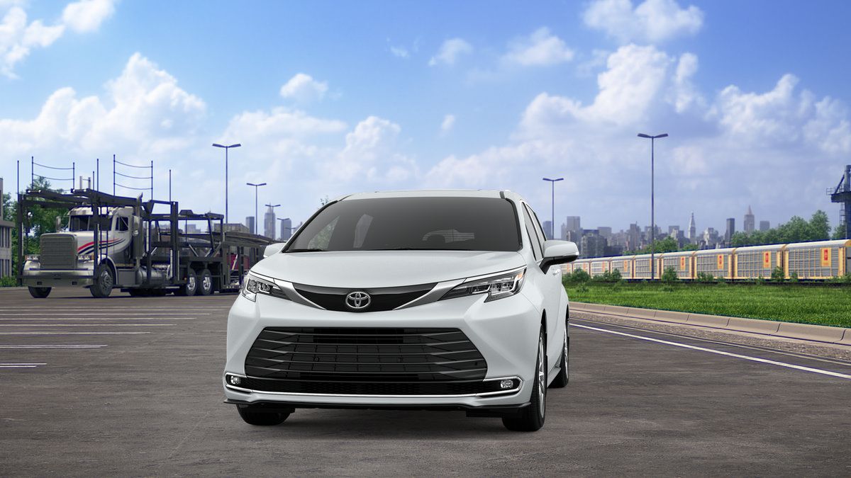 New 2026 Toyota Sienna Limited AWD/4WD image 18