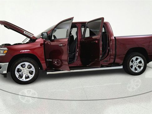 Used 2019 RAM 1500 Big Horn AWD/4WD image 35