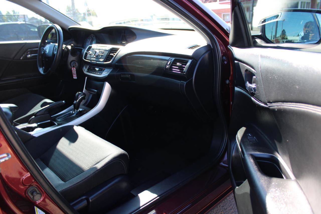 Used 2014 Honda Accord Sport image 14