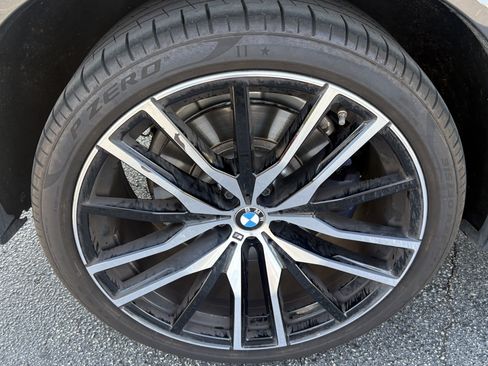 Used 2025 BMW X5 M60i w/ Climate Comfort Package AWD/4WD image 14