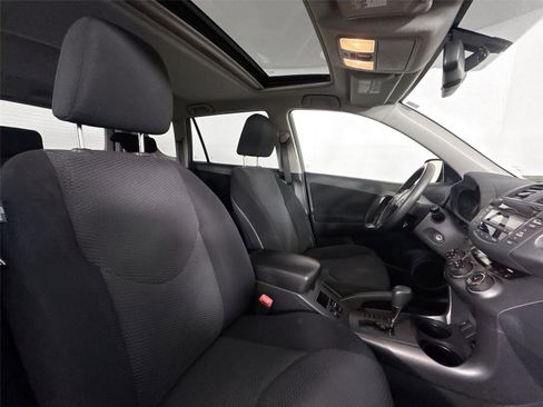 Used 2010 Toyota RAV4 Sport image 36