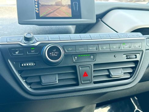 Used 2017 BMW i3 w/ Range Extender image 30