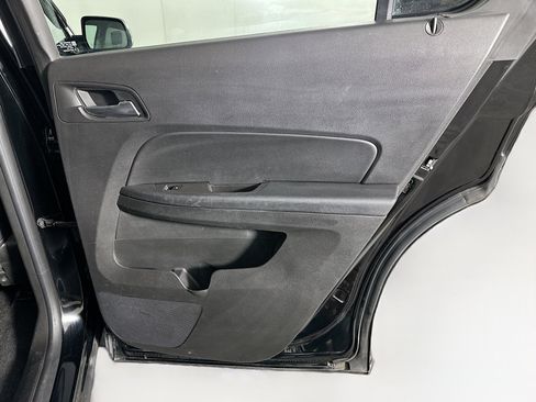 Used 2016 Chevrolet Equinox LT w/ Convenience Package image 26