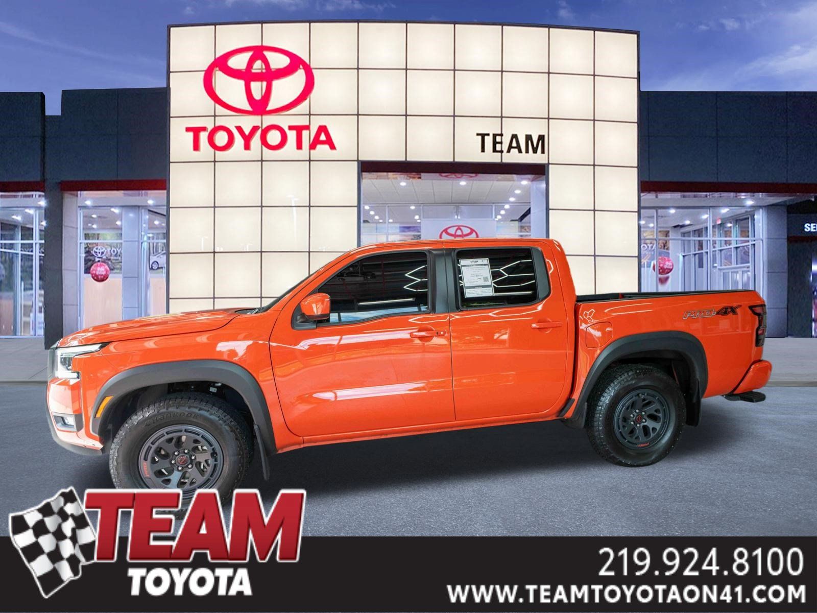 Used 2025 Nissan Frontier PRO-4X w/ Interior Protection Package AWD/4WD image 1
