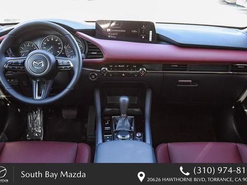 New 2026 MAZDA MAZDA3 Hatchback w/Premium Plus Pkg image 14