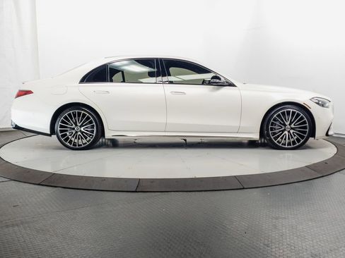 Certified 2023 Mercedes-Benz S 580 4MATIC Sedan image 37