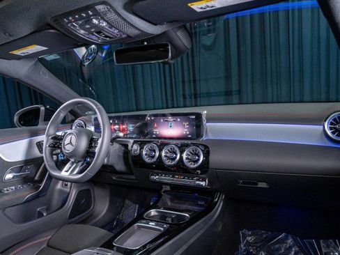 New 2025 Mercedes-Benz CLA 35 AMG 4MATIC image 4