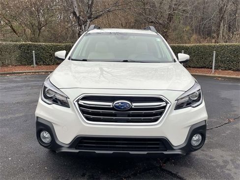 Used 2019 Subaru Outback 2.5i Limited image 2