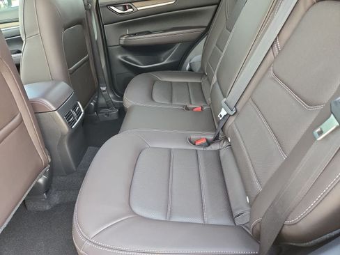 Used 2025 MAZDA CX-5 Signature AWD/4WD image 18