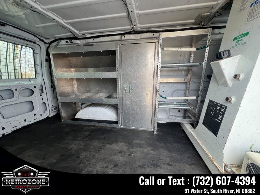 Used 2014 Ford E-350 and Econoline 350 Super Duty w/ Power Group RWD image 20
