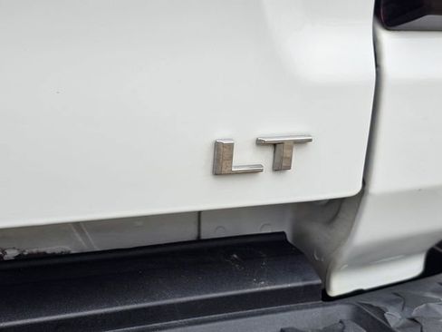 Used 2023 Chevrolet Colorado LT w/ LT Convenience Package III image 31