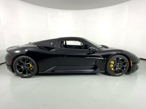 Used 2024 Maserati MC20 Cielo image 20