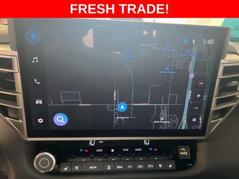 Used 2025 Toyota Tundra Limited w/ TRD Off-Road Package AWD/4WD image 14