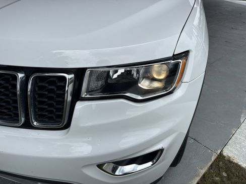 Used 2021 Jeep Grand Cherokee Limited RWD image 5