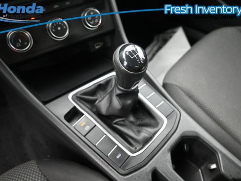 Used 2019 Volkswagen Jetta S FWD image 22