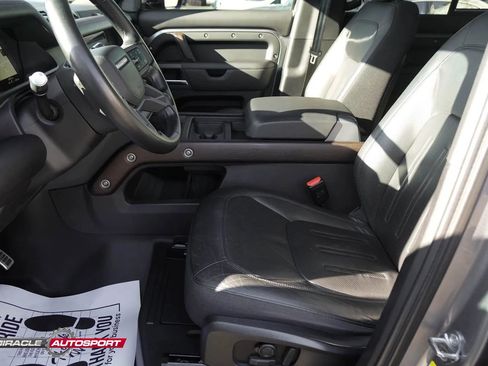 Used 2020 Land Rover Defender 110 X image 13