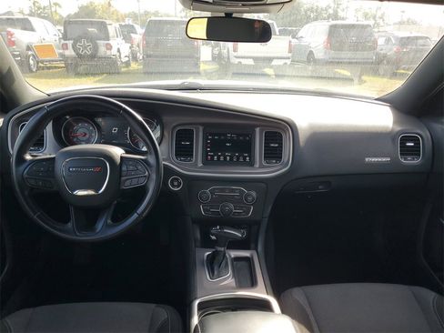 Used 2022 Dodge Charger SXT image 24