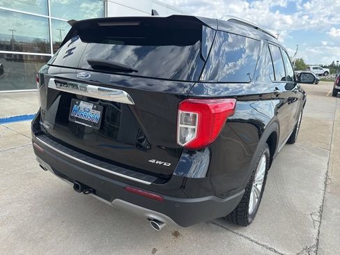 Used 2023 Ford Explorer Limited w/ Limited Technology Package AWD/4WD image 5