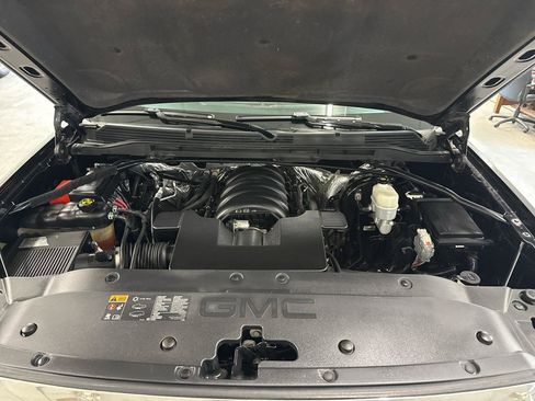 Used 2015 GMC Sierra 1500 SLT w/ SLT Crew Cab Value Package image 64