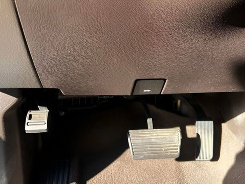 Used 2019 GMC Sierra 2500 Denali w/ Duramax Plus Package image 14