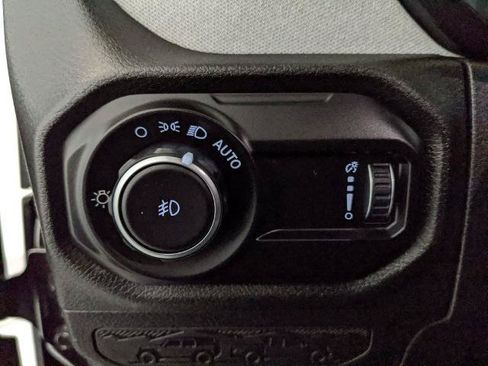 Used 2026 Jeep Wrangler Sport AWD/4WD image 14