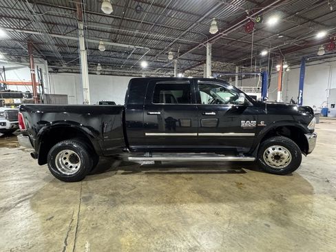 Used 2014 RAM 3500 Laramie w/ Convenience Group image 8