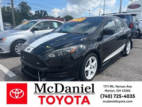 Used 2015 Ford Focus ST w/ Equipment Group 402A FWD image 1