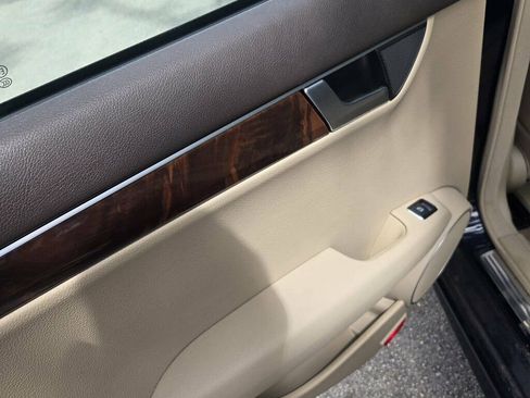 Used 2013 Mercedes-Benz C 300 image 6