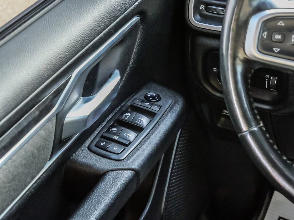 Used 2021 RAM 1500 Big Horn AWD/4WD image 30