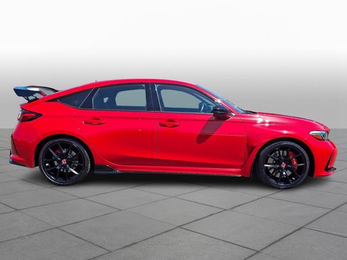 Used 2025 Honda Civic Type R image 8