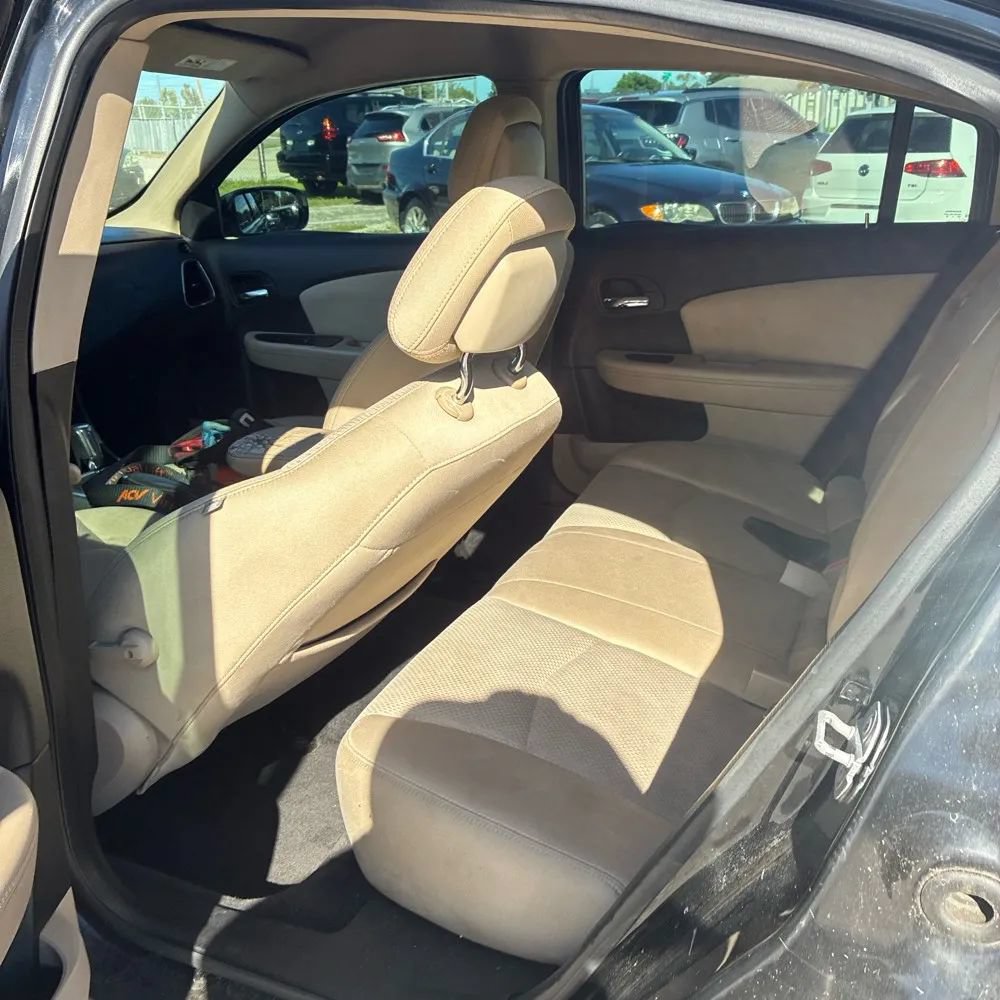 Used 2013 Chrysler 200 Touring FWD image 11