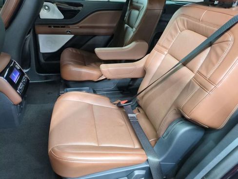 Used 2025 Lincoln Aviator Reserve w/ Equipment Group 201A AWD/4WD image 27