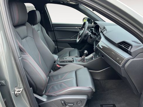 Used 2025 Audi Q3 2.0T Premium Plus AWD/4WD image 22