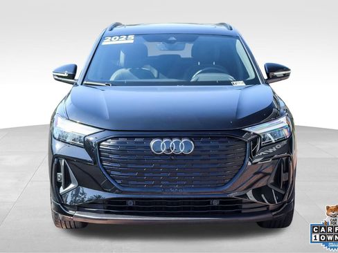 Used 2025 Audi Q4 e-tron Premium w/ Convenience Package AWD/4WD image 2