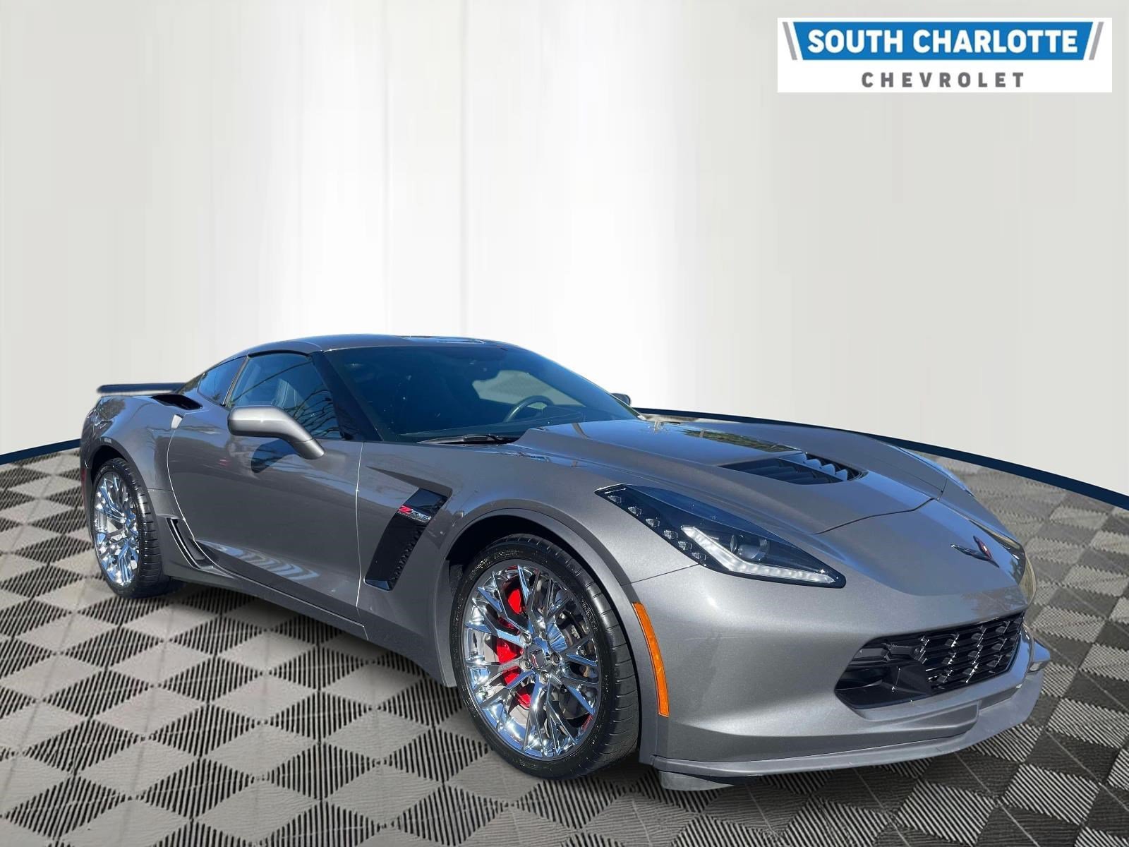 Used 2016 Chevrolet Corvette Z06 w/ 2LZ Preferred Equipment Group RWD image 3