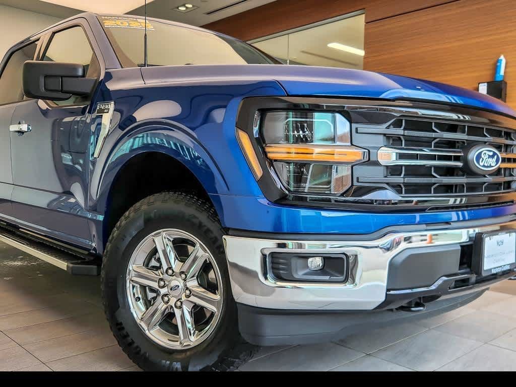 Used 2025 Ford F150 XLT w/ Equipment Group 301A Standard AWD/4WD image 2