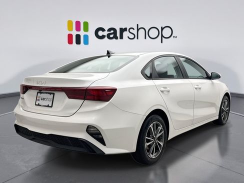 Used 2023 Kia Forte LXS FWD image 5