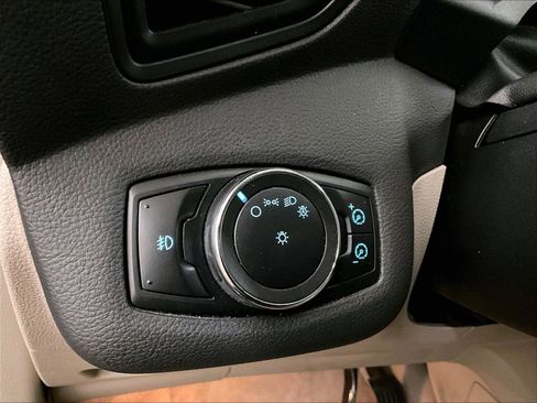 Used 2013 Ford Escape SE image 31