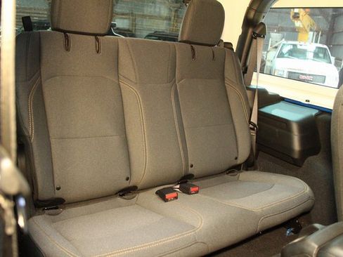 Used 2024 Jeep Wrangler Sport image 12