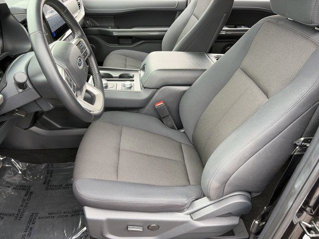 Used 2024 Ford Expedition Max XL AWD/4WD image 19