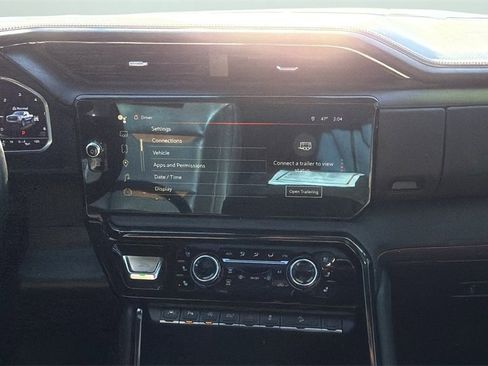 Used 2023 GMC Sierra 1500 AT4 w/ Technology Package image 20