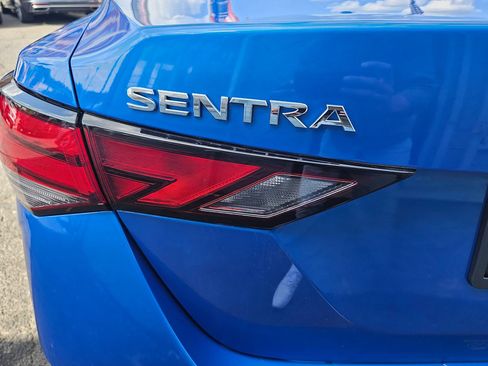Used 2022 Nissan Sentra SV w/ Lighting Package FWD image 28