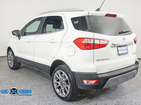 Used 2019 Ford EcoSport Titanium AWD/4WD image 5