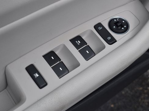 Used 2017 Hyundai Sonata SE image 19