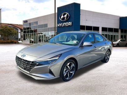 Certified 2023 Hyundai Elantra SEL w/ Convenience Package