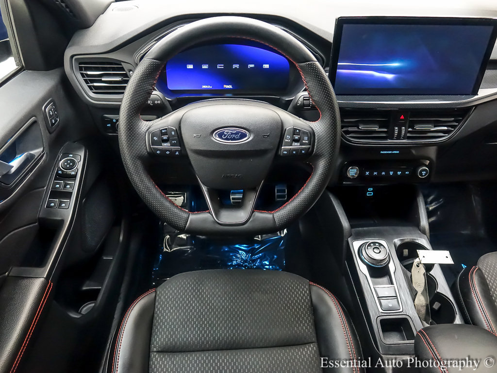 Used 2023 Ford Escape ST-Line Elite AWD/4WD image 12